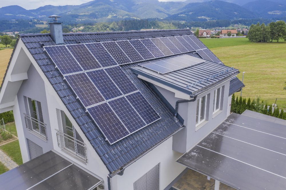 Ev sahipleri için güneş enerjisi sistemi 